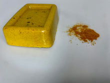 Load image into Gallery viewer, TUMERIC SOAP